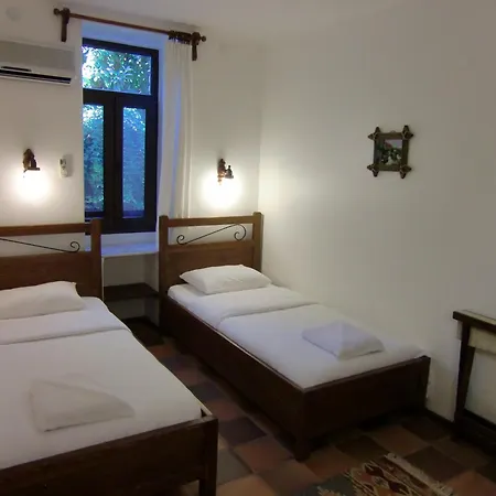 Happy Caretta 3* داليان