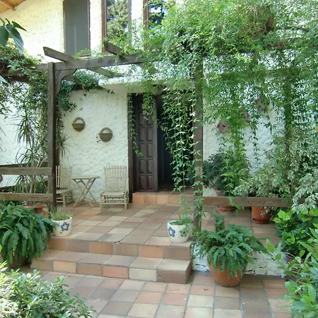 Penzion Happy Caretta 3*