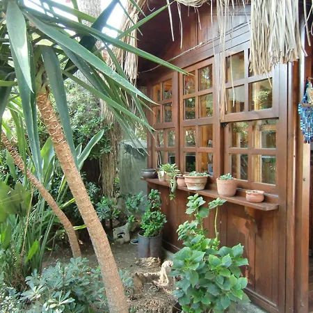 Penzion Happy Caretta 3*