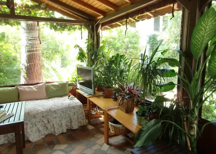 Penzion Happy Caretta 3*