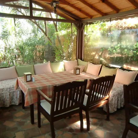 Happy Caretta Penzion