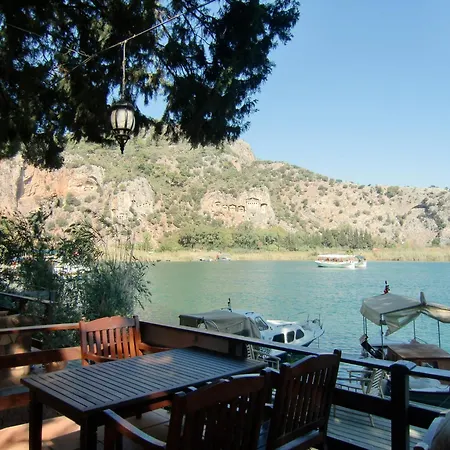 Happy Caretta Dalyan