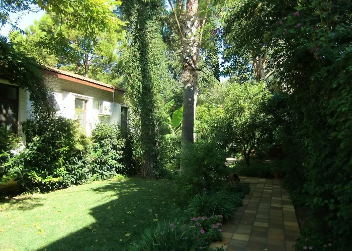 Happy Caretta Gasthuis 3*